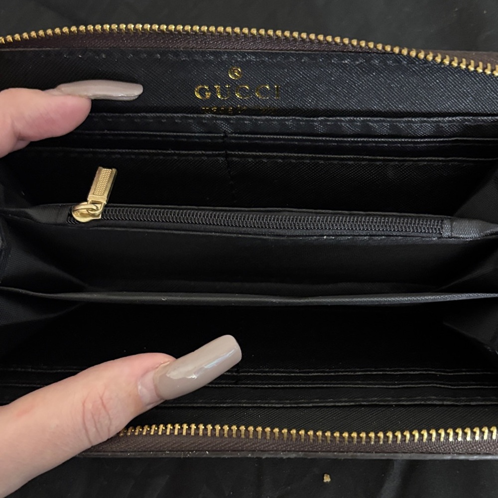 Gucci Tan and Gold Bling Rhinestone Women's Wallet - Picture 3 of 4